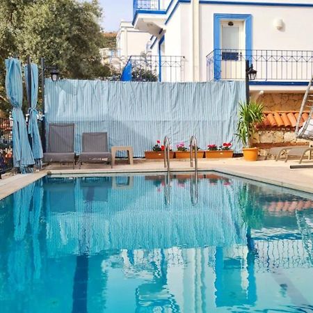 Apartamento Shared Pool Flat Located 3 Min To Beach In Kalkan Exterior foto